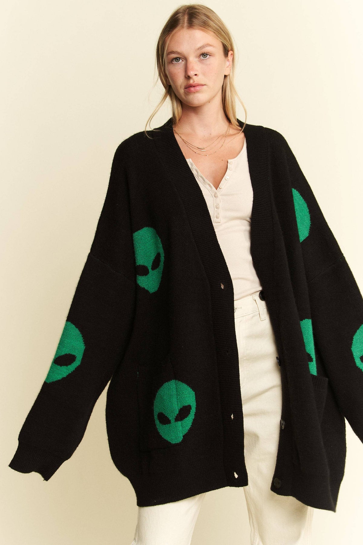 TAKE ME TO YOUR READER | Oversized ALIEN Cardigan